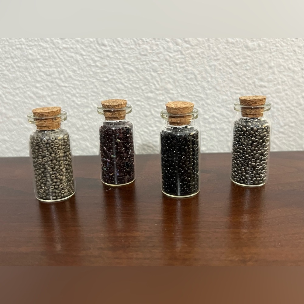 Craft Beads, DARK SHADOWS - NO BITING, Jewelry Supplies, loose bulk beads - Picture 5 of 5